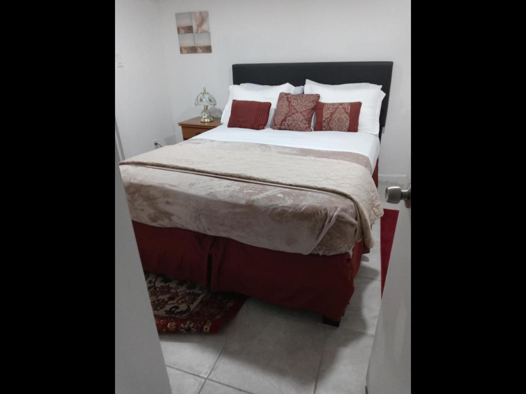 "Cozy Basement Retreat Just 40 Minutes To Nyc!" Apartment Irvington Exterior foto