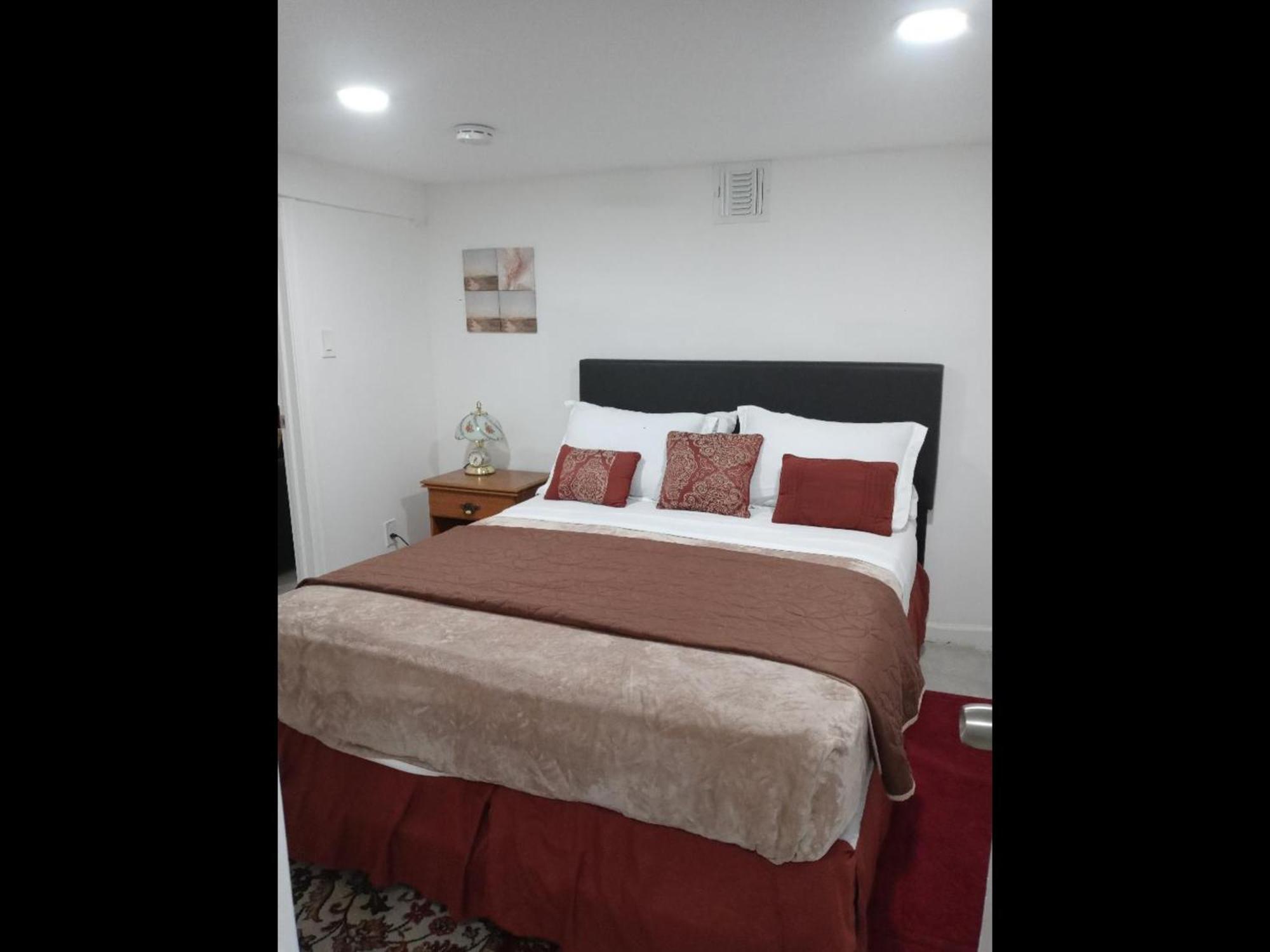 "Cozy Basement Retreat Just 40 Minutes To Nyc!" Apartment Irvington Exterior foto